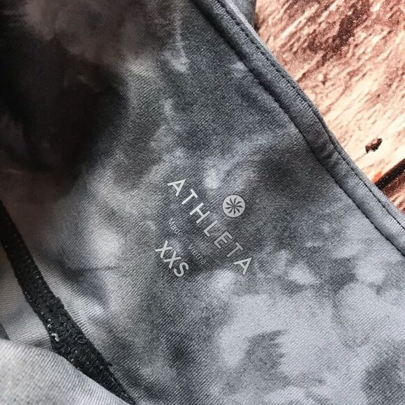 Athleta tiedye watercolor print leggings high rise‎ - Picture 4 of 5